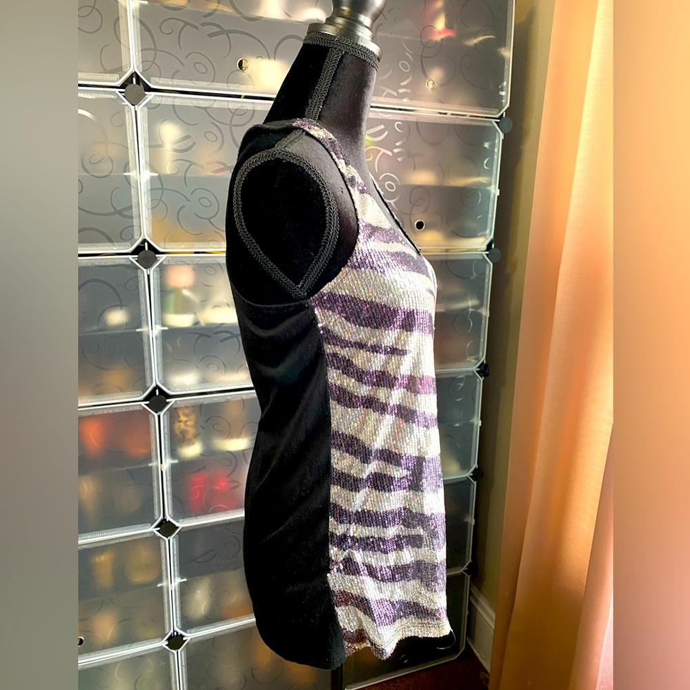 Grey Striped Tank - Picture 2 of 4